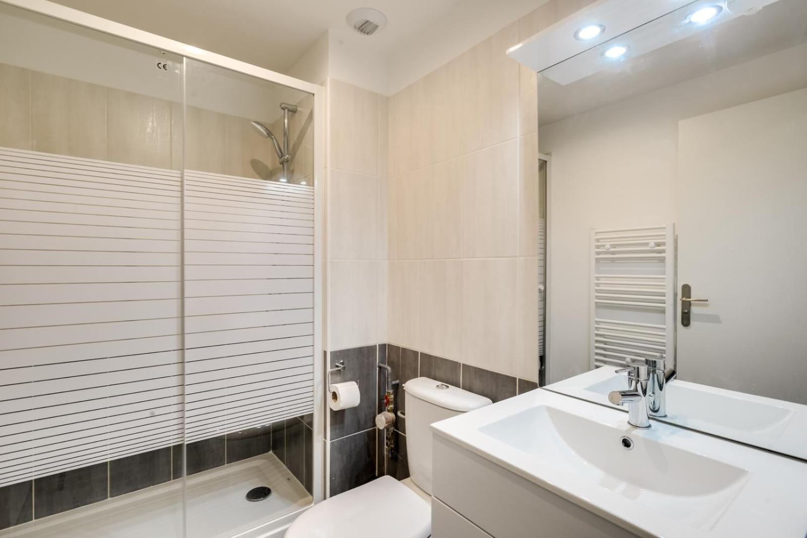 805 Suite Amazing - Superbe Duplex バニョレ エクステリア 写真